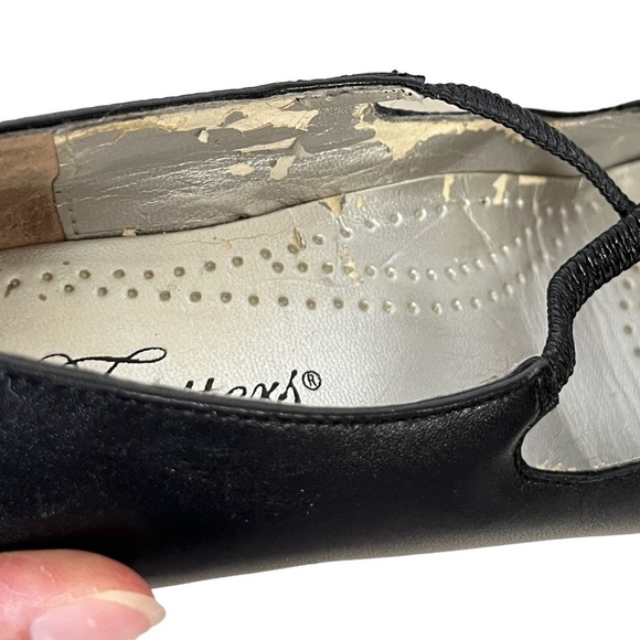 Trotters Jamie Black Leather Cross Strap Pumps Size 7 SS (Narrow) - Picture 14 of 16